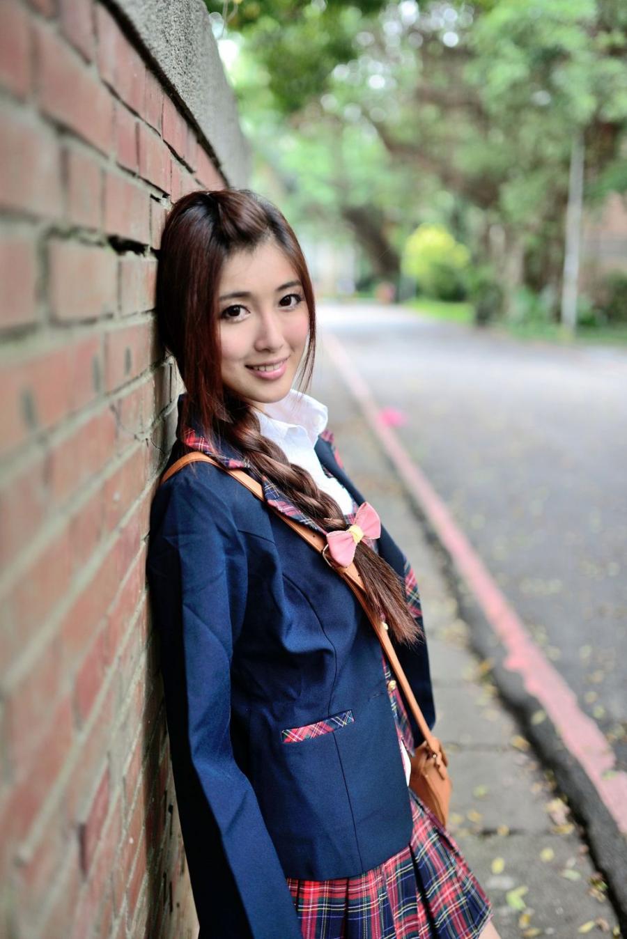 Liao Ting Lian Sexy Asian Student on the way to School