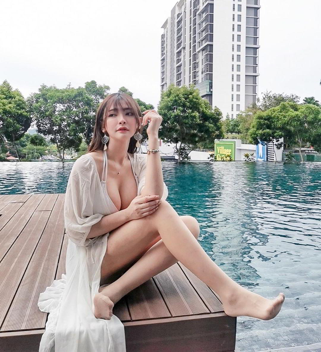 Malaysian Beauty Girl Victoria Aikyen So Hot