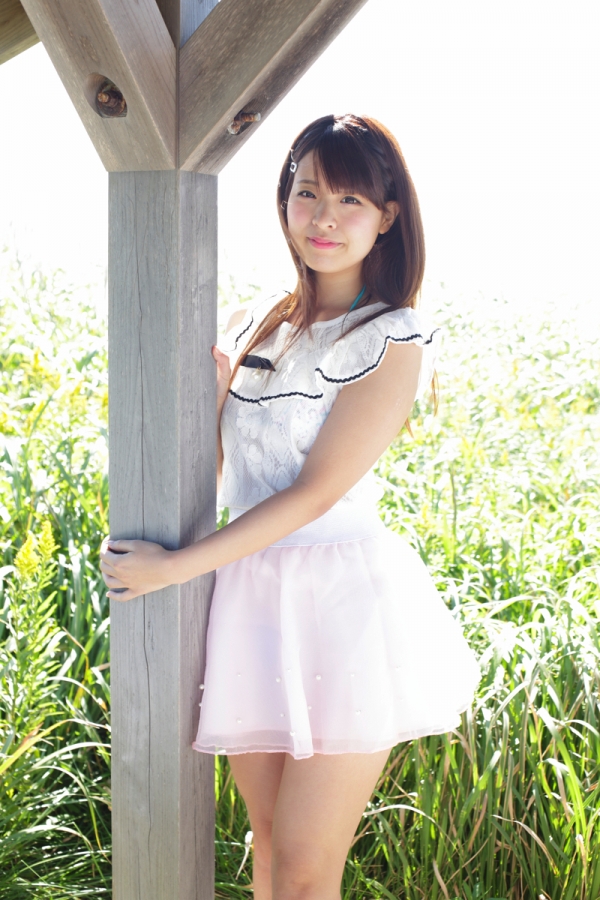 Yuna Tanabe Pure Lovely Picture and Photo