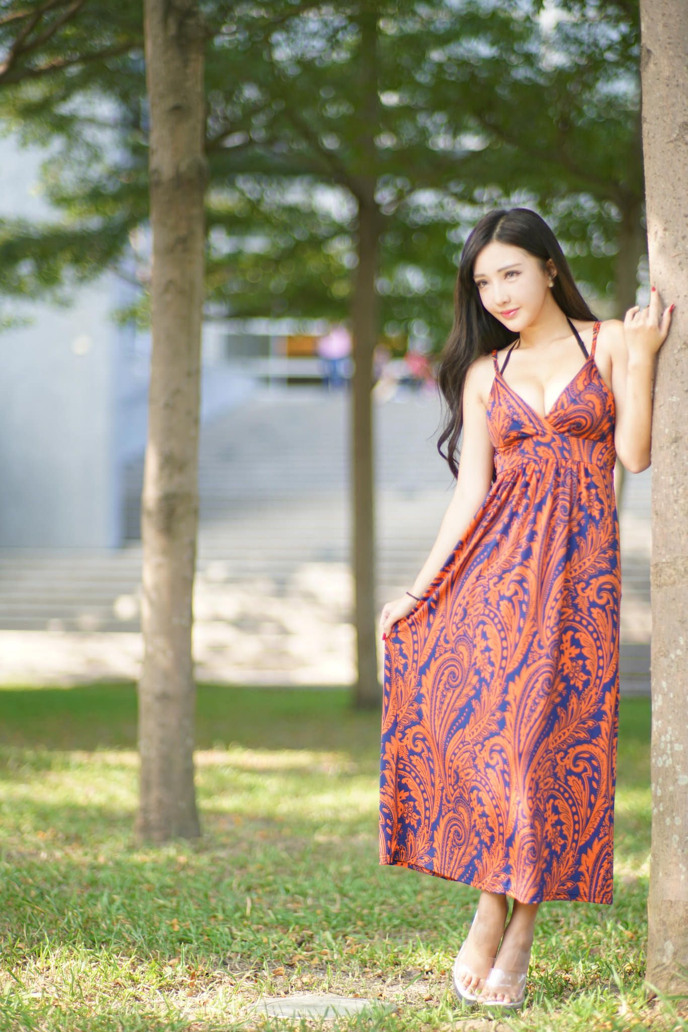Zhao Yun Mature Woman Orange Sling Dress