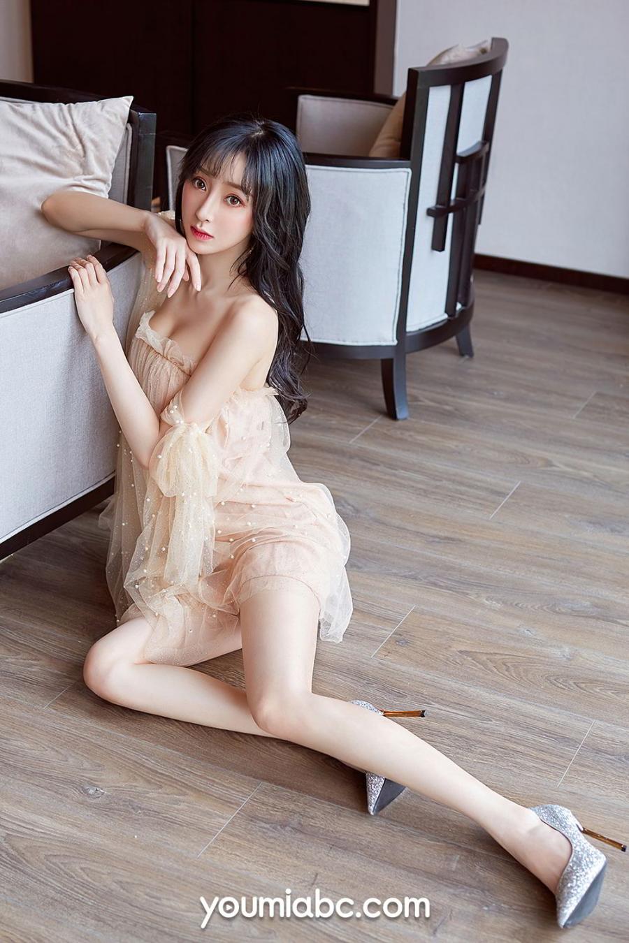 Youmei Vol. 410 Beautiful woman with black silk