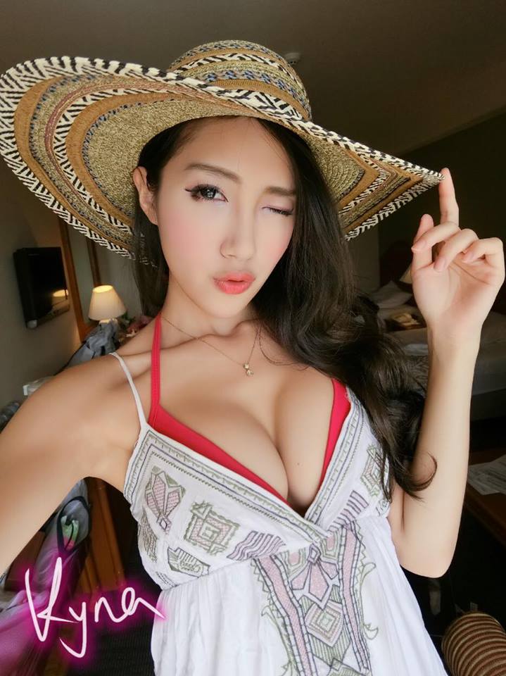 Lin Yu Shuang Big Boobs Lovely Picture and Photo