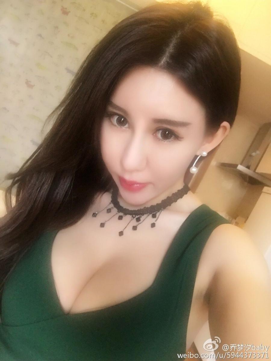 Qiao Meng Xi Sexy Picture and Photo