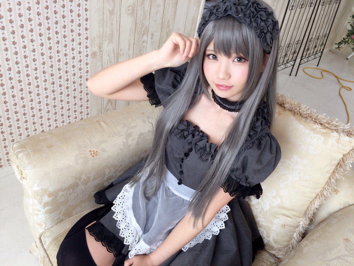 Enako Cosplay Picture and Photo