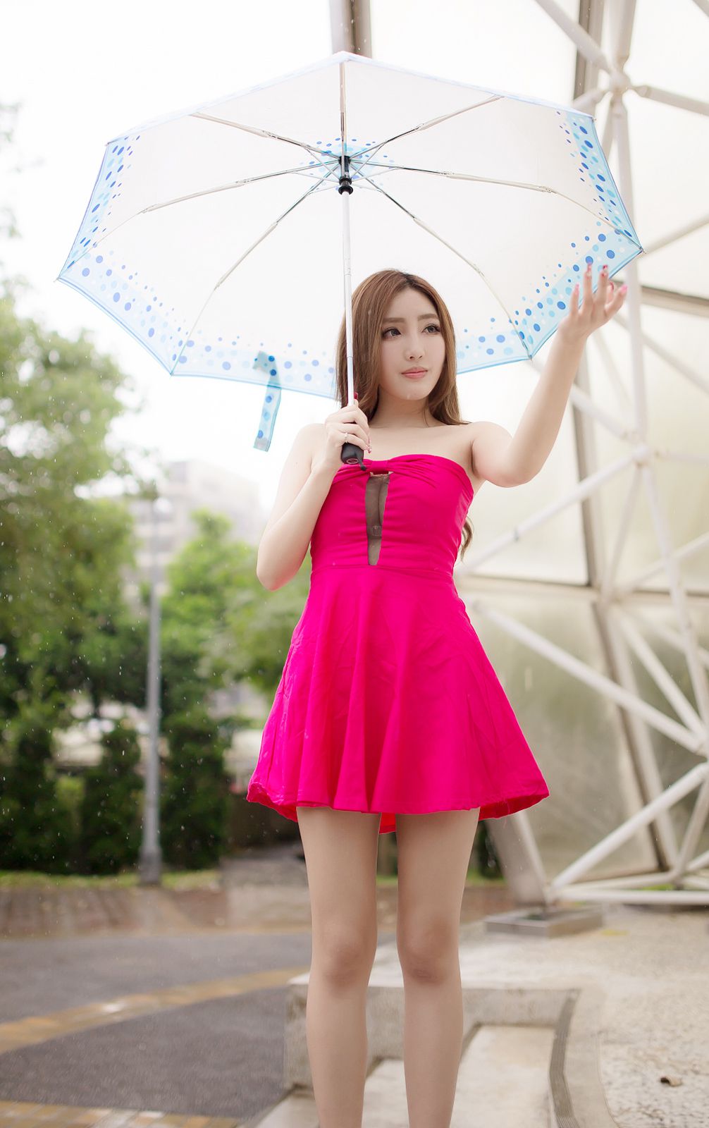Model Zhao Yun Pink Dress Picture and Photo